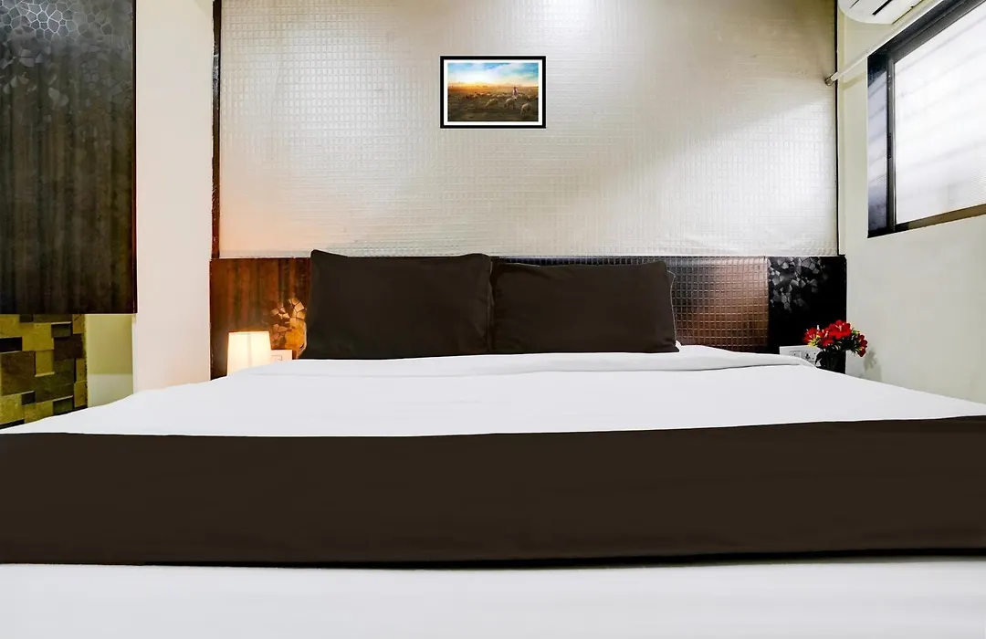 Hotel Golden Sagar - Kurla-1